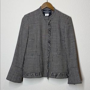 Black and white women jacket, 8